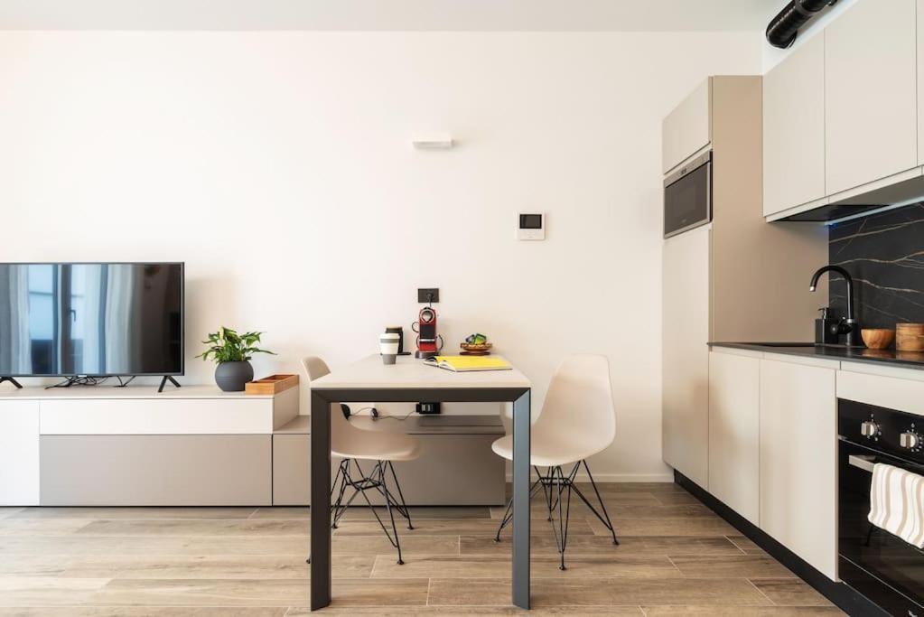Emotichome 7 Flexyrent Studio Milan Bagian luar foto